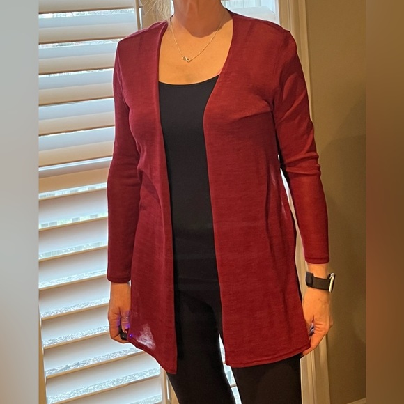 DIVIDED H&M Burgundy size M Long Light Cardigan with side slits NWOT - Picture 5 of 10